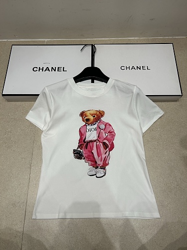 注目アイテム♡ 2026 ディオール 新作 半袖Tシャツ スーパーコピー