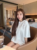人気急上昇新作 2026 ルイヴィトン 新作 半袖Tシャツ コピー