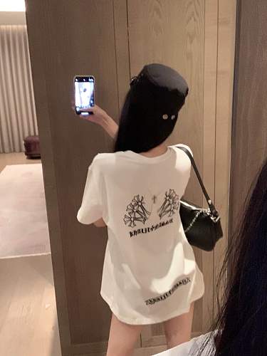 完売必至 2026 クロムハーツ 新作 半袖Tシャツ スーパーコピー