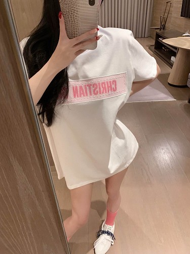 【即発】★ 2026 ディオール 新作 半袖Tシャツ スーパーコピー