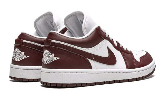 Air Jordan 1 Low  Team Red  sneakers