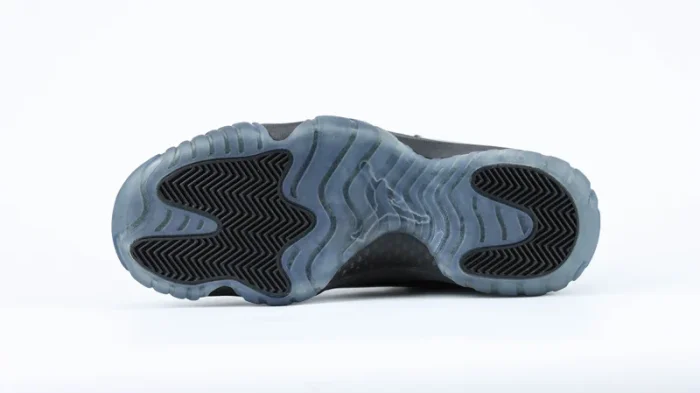 Jordan 11 Cap and Gown