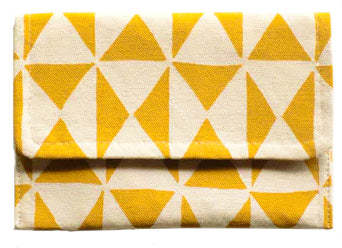 Rise Beyond The Reef - Small Clutch - Bebe