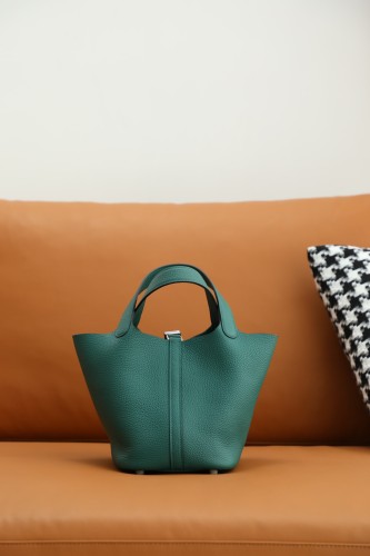 Hermes Picotin 18 togo Leather Handmade Bag In Malachite