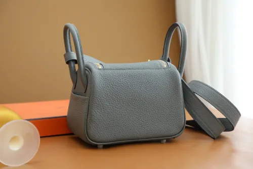 (Authentic Quality)Replica Hermes Mini Lindy 19 Togo Handmade Bag In Gris Meyer