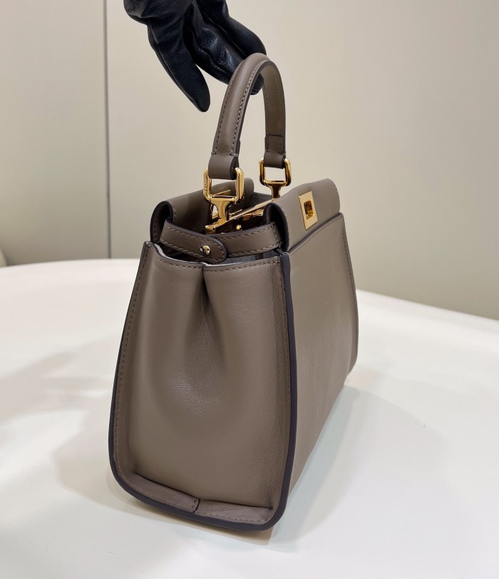 (Authentic Quality)Replica Fendi Peekaboo 23 Smooth Baby Calf In Chocolate