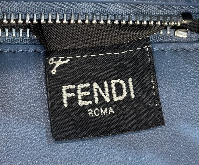 (Authentic Quality)Replica Fendi Peekaboo Mini 24 Cow Leather Knit In Blue