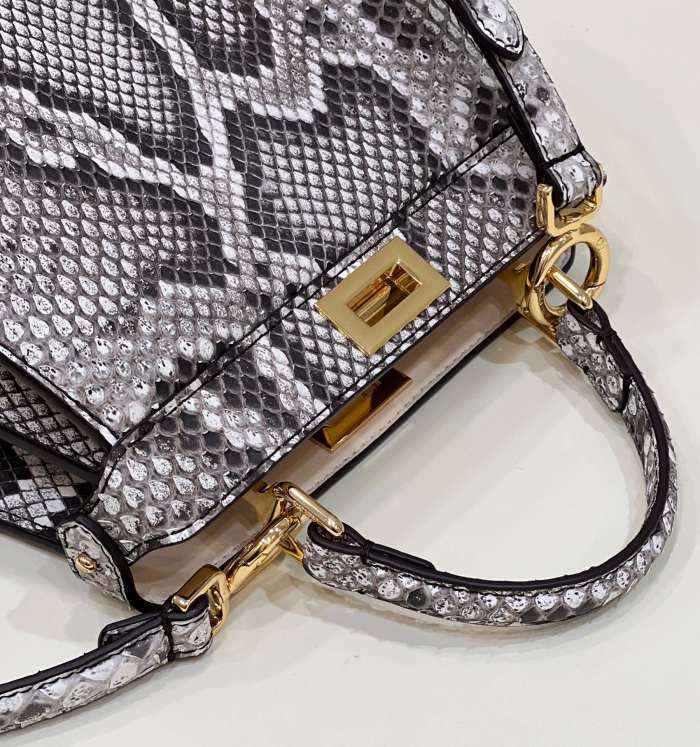 (Authentic Quality)Replica Fendi SeeYouPetite Peekaboo 21 Snake Leather