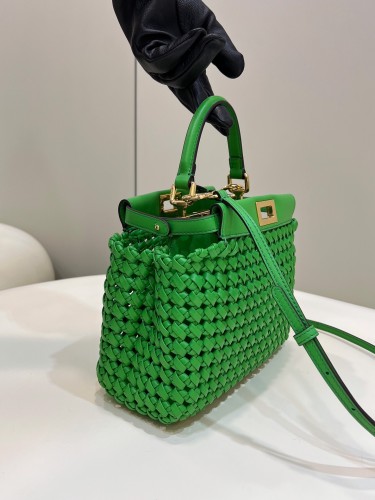 (Authentic Quality)Replica Fendi Iconic Peekaboo 23 Lamb Handmade Knit In Green