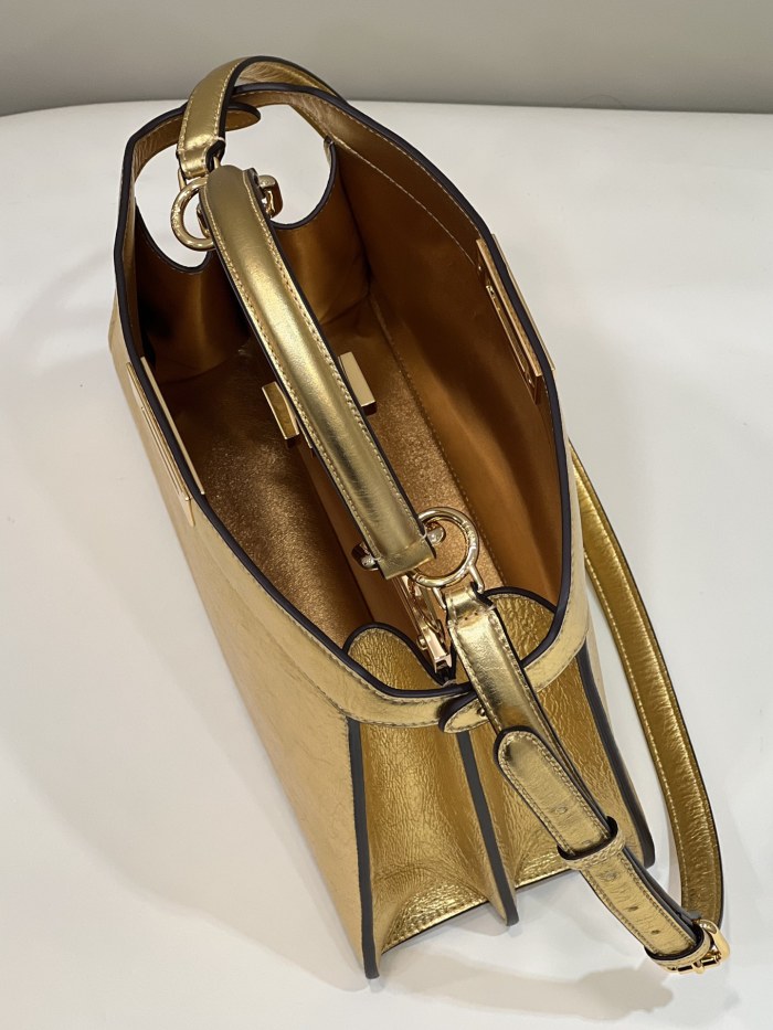 (Authentic Quality)Replica Fendi ISeeU Peekaboo 33 Cow Leather In Silver