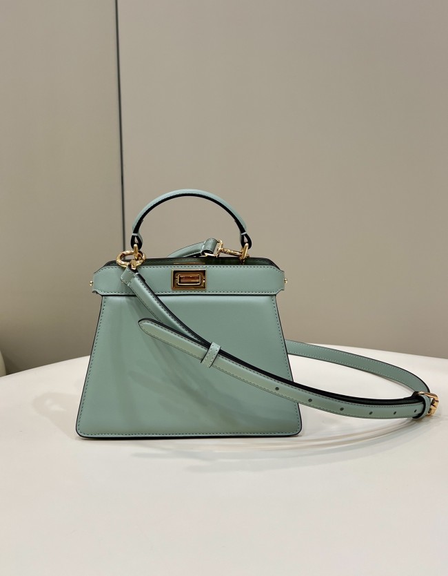 (Authentic Quality)Replica Fendi ISeeUPetite Peekaboo 20 Lamb Leather In Green