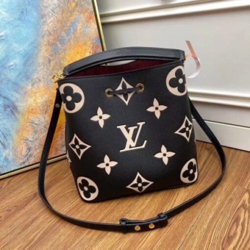 Replica Louis Vuitton NeoNoe MM Bag In Black Leather M45497 BLV672