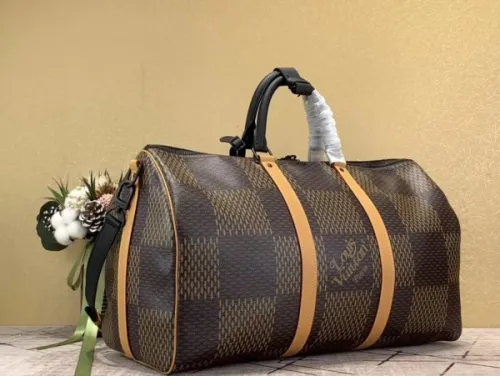 Replica Louis Vuitton LV2 Keepall Bandouliere 50 Bag N40360