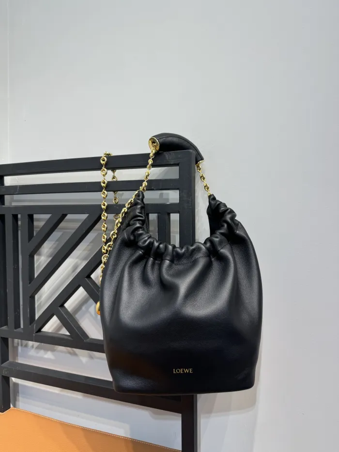 (Authentic Quality)Replica Loewe Small Squeeze Bag In Nappa Lambskin A914NCH Black