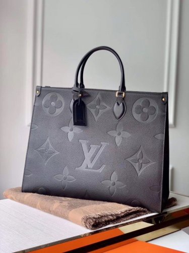 Replica Louis Vuitton Onthego GM Bag Monogram Empreinte Giant M44925 BLV492
