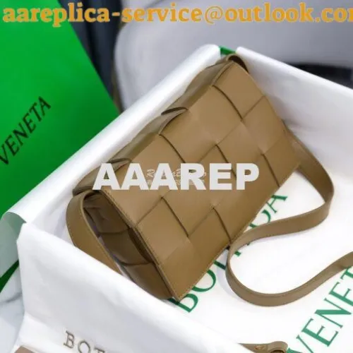 Replica Bottega Veneta BV Cassette Bag in Maxi Intreccio Bag 578004 Mu