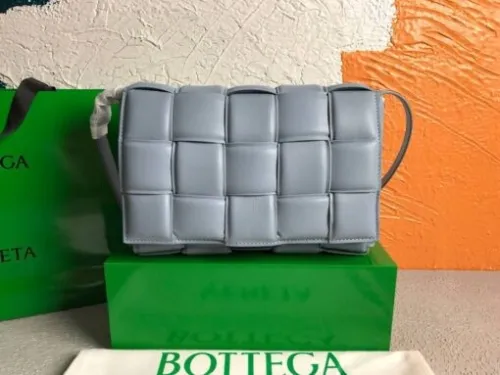 Replica Bottega Veneta BV 591970 Padded Cassette 20206 Grey Gold