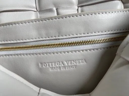 Replica Bottega Veneta BV 20206 Chain Cassette 631421 White Gold