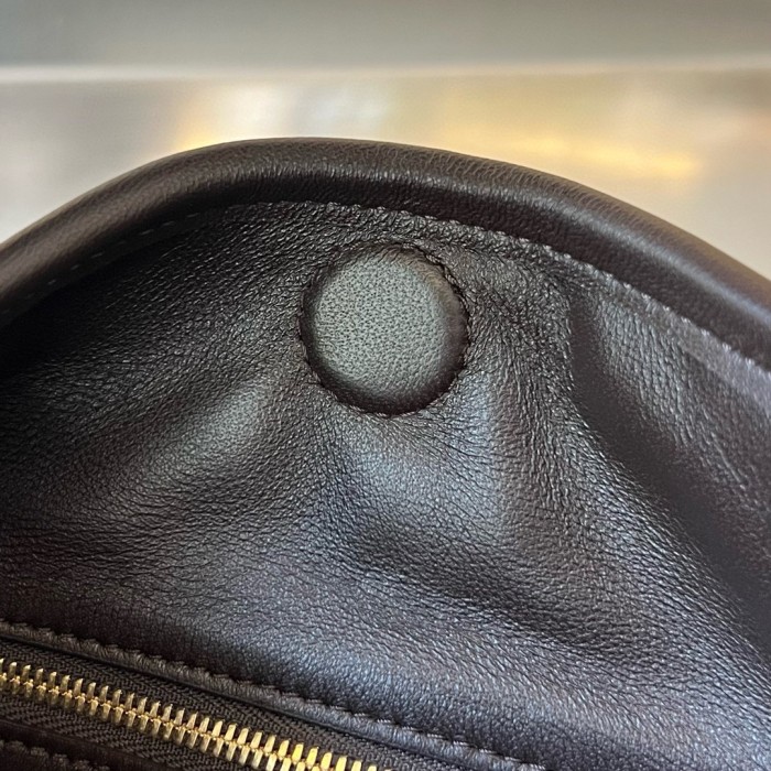 Replica Bottega Veneta BV Hop oyster Bag Small Chocolate