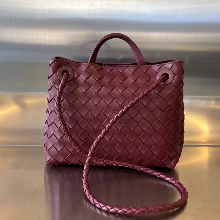 Replica Bottega Veneta BV Small Andiamo Bag Win Red