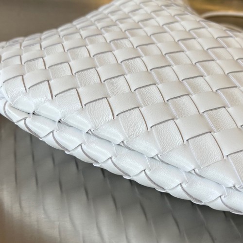 Replica Bottega Veneta BV Large Sardine in Lambskin White