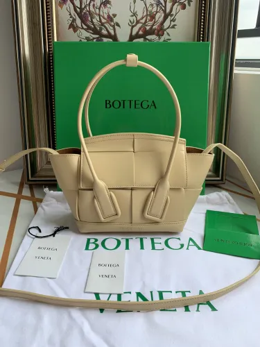 Replica Bottega Veneta BV Arco Mini Bag In French Calf Beige