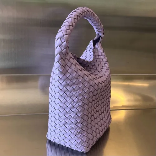 Replica Bottega Veneta BV Cabat Lamb Bucket Purple