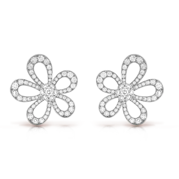 Van Cleef & Arpels Flower Earring with Diamonds, Flowerlace earrings
