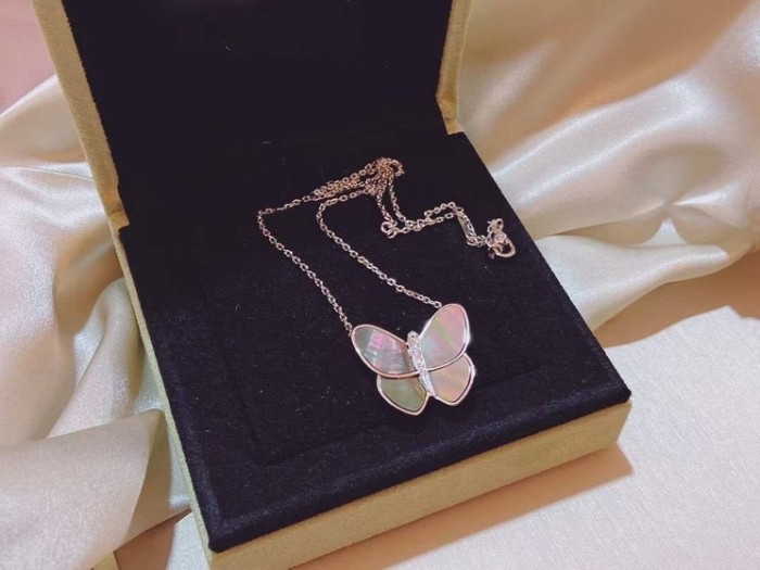 Van Cleef & Arpels Large Butterfly Necklace with Diamonds, Two Butterfly pendant