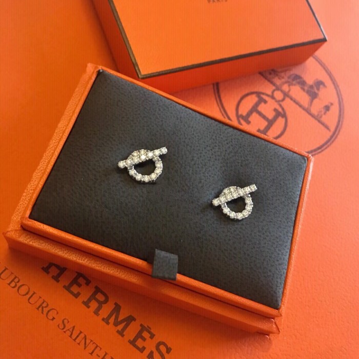 Hermes Diamond Finesse Stud Earrings