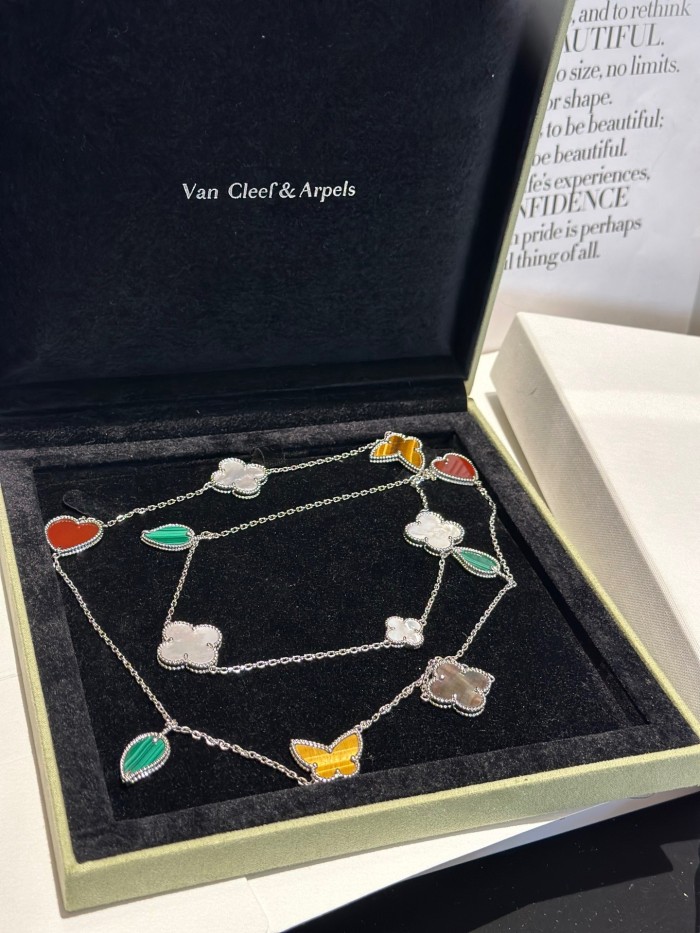 Van Cleef & Arpels Lucky Alhambra long necklace, 12 motifs