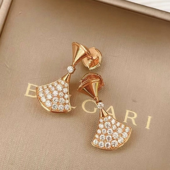 Bvlgari Diva's Dream Earrings