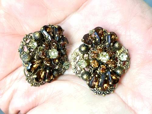 Vintage Prong Set Yellow & Amber Clip-On Earrings 1950S