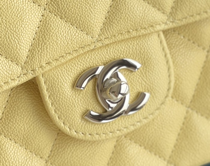 (Authentic Quality)Chanel Classic Flap Medium Size 25.5 Soft Caviar Leather In Yellow