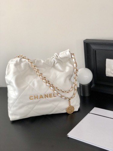 Chanel 22Bag Medium 39 Cow Leather Handmade In White