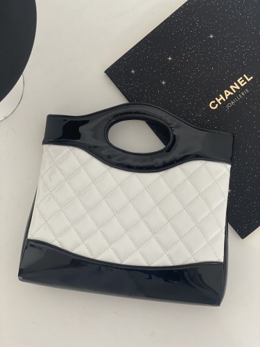 Chanel 31bag Patent Mini 22 Handmade In Black/White