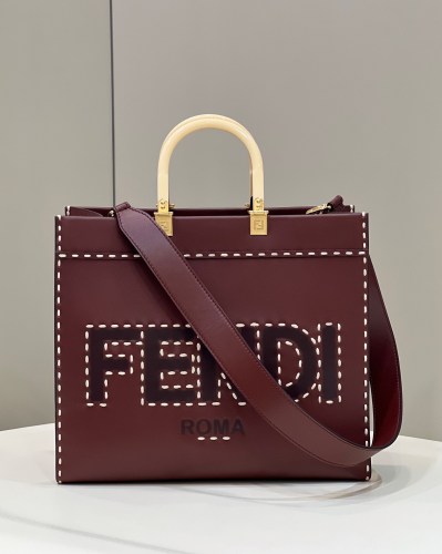 Fendi Tote Bag 36 Smooth Calf Leather Outside Stitch In Chocolate