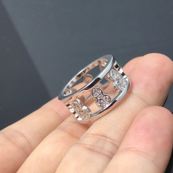 Qeelin Gourd Hollow Diamond Ring