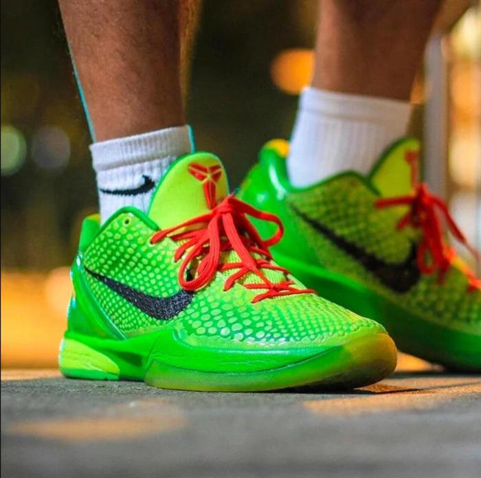 Nike Zoom Kobe 6 Protro 'Grinch' 2020 籃球鞋 CW2190‑300