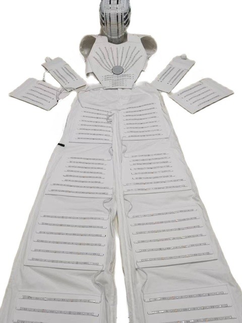 Traje LED Robot Costume led Clothes Stilts Walker Costume LED Suit Costume Helmet Laser Gloves/ ALEXANDER  Robot