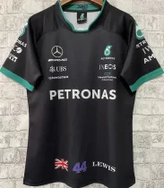 2022 Mercedes AMG Petronas F1 Black Team T-Shirt LEWIS #44