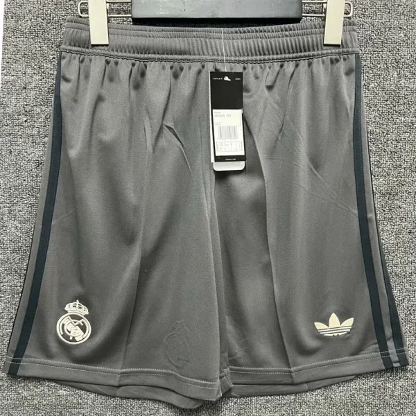 2024/25 RMA Third Black Shorts Pants