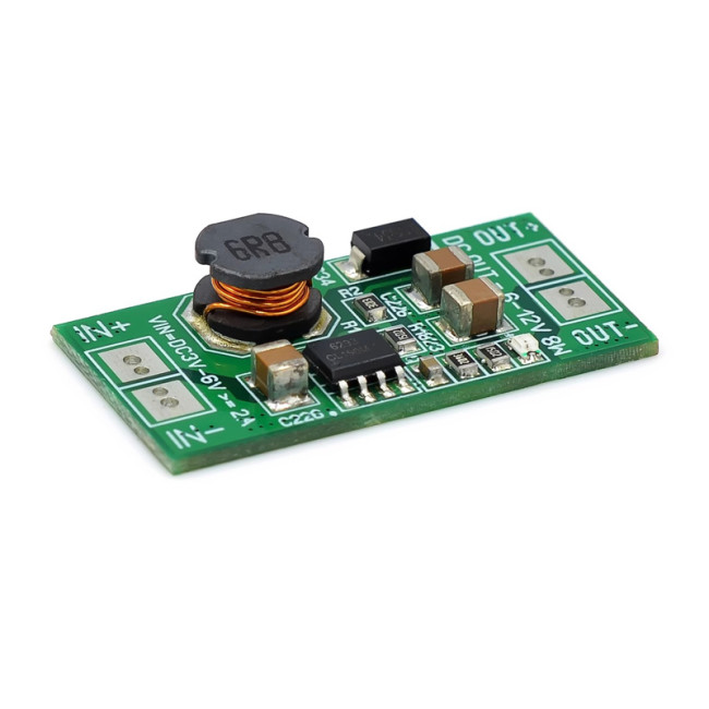 Low-voltage High-power Boosting And Stabilizing Module 8W 5V~12V DC Pad To DC Version