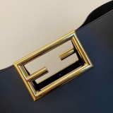定番フェンディ ウェイ コピー ミディアム レザーバッグ fen48136