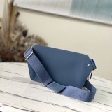 すぐ届ルイヴィトン スリングバック バムバッグ NV 偽物 vul13724