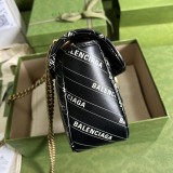 完売必至グッチ バレンシアガ〔GGマーモント 偽物〕ザ ハッカー プロジェクト スモールバッグ ‎443497UK5AT1089