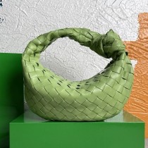 21AW新作ボッテガヴェネタ ミニ ザジョディ 偽物 イントレチャートミニバッグ boa82675