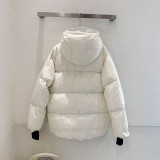 大人気♪ モンクレール フード付 ダウンスーパーコピー mou54754