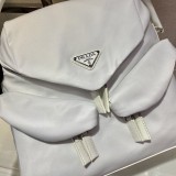 完売必至【プラダ】偽物 システム ナッパレザー パッチワーク トートバッグ pui45684