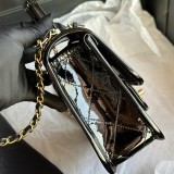 入手困難品！シャネル ショルダーバッグ AS36521